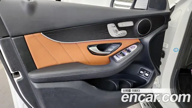 Mercedes-Benz GLC-Class 2021 — фото 14