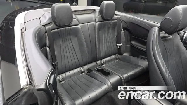 Mercedes-Benz E-Class 2018 — фото 14