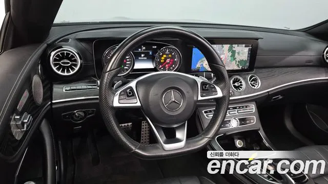 Mercedes-Benz E-Class 2018 — фото 15