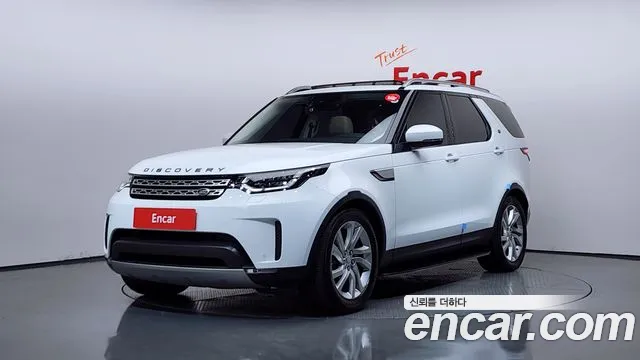 Land Rover Discovery 2017 — фото 1