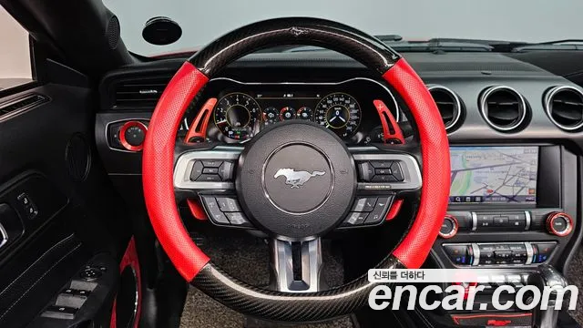 Ford Mustang 2020 — фото 12