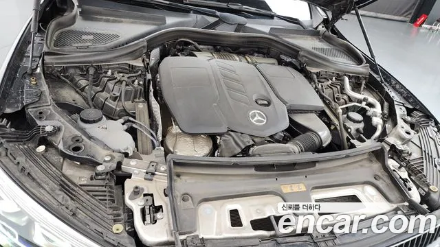 Mercedes-Benz GLC-Class 2023 — фото 6
