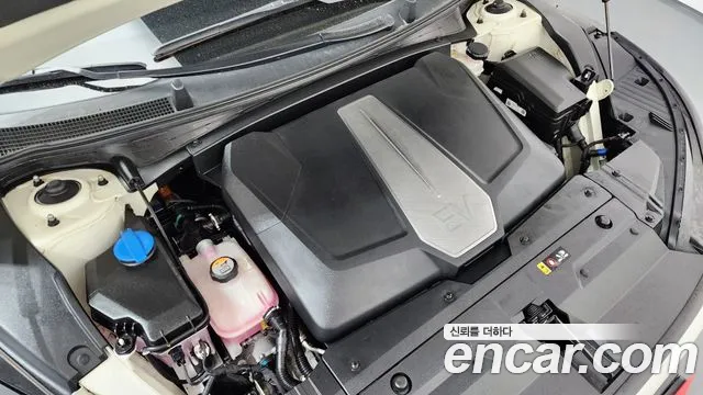 Kia EV6 2023 — фото 6