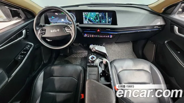 Kia EV6 2023 — фото 7
