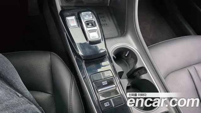 Hyundai Sonata 2023 — фото 9
