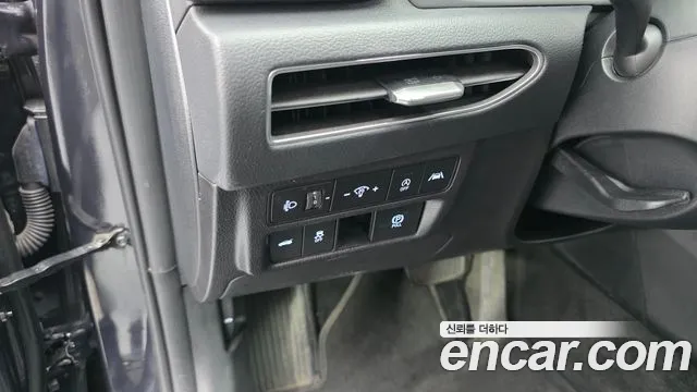 Hyundai Sonata 2023 — фото 12