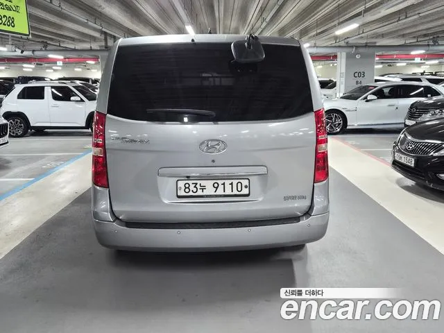 Hyundai Starex 2016 — фото 4