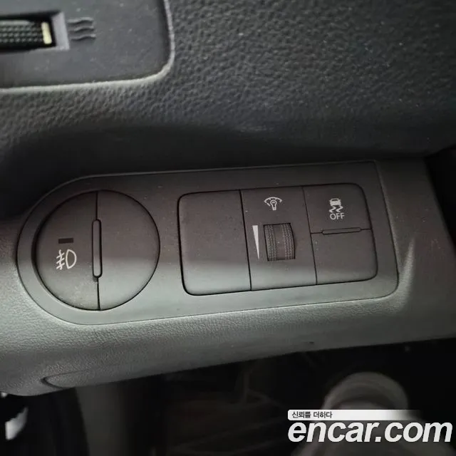 Hyundai Starex 2016 — фото 12