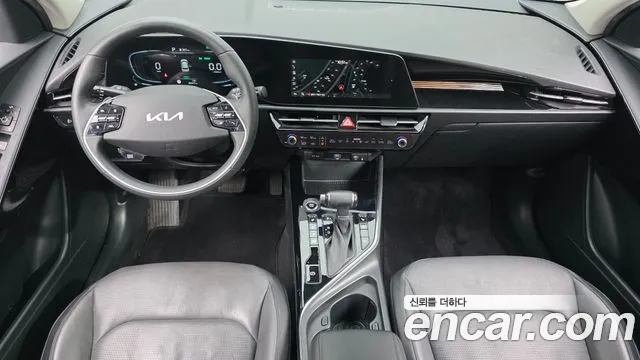 Kia Niro 2022 — фото 7