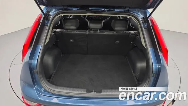Kia Niro 2022 — фото 20