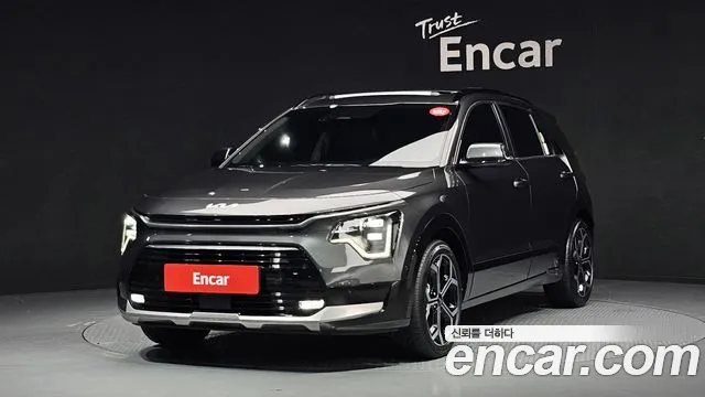 Kia Niro 2022 — фото 1