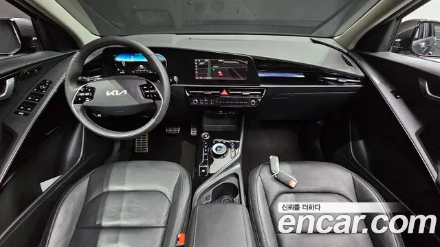 Kia Niro 2022 — фото 10