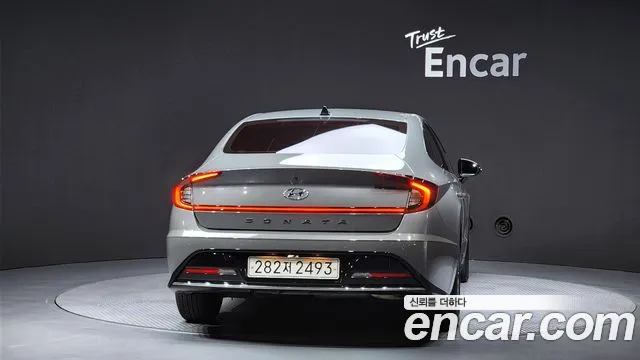 Hyundai Sonata 2022 — фото 4