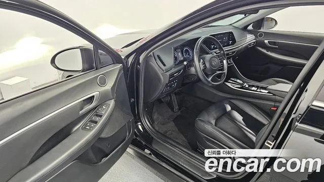 Hyundai Sonata 2023 — фото 13