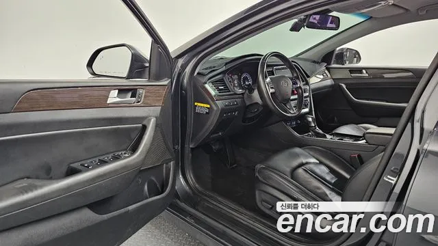 Hyundai Sonata 2018 — фото 13