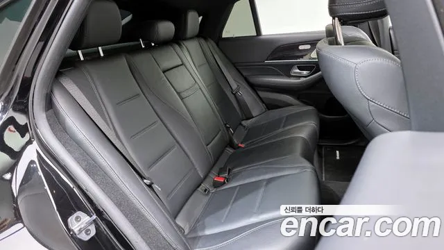 Mercedes-Benz GLE-Class 2022 — фото 17