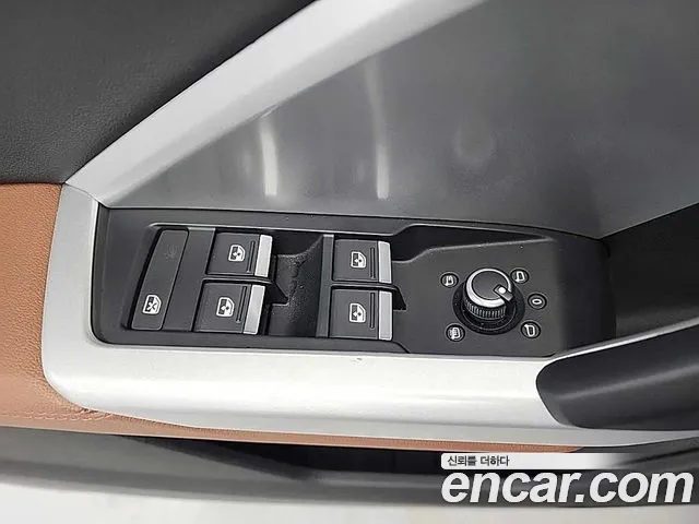 Audi Q3 2023 — фото 17