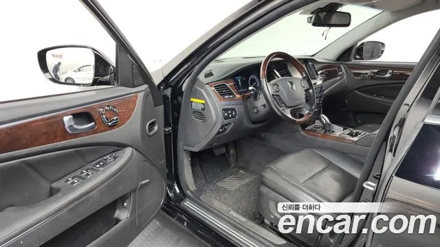 Hyundai Equus 2014 — фото 10