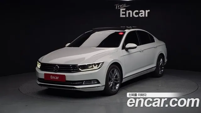 Volkswagen Passat 2018 — фото 1