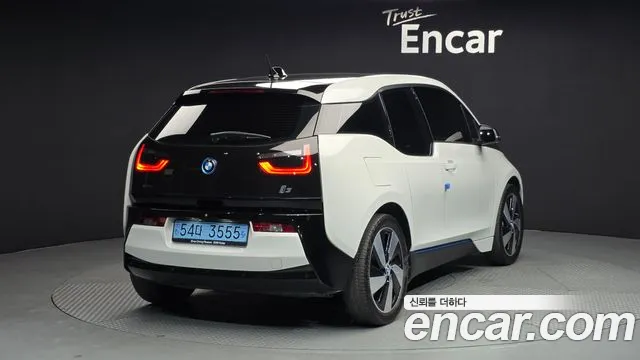 BMW i3 2017 — фото 2