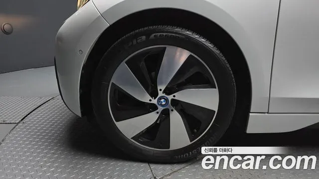 BMW i3 2017 — фото 5