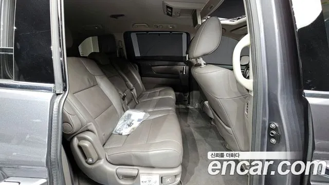 Honda Odyssey 2016 — фото 12