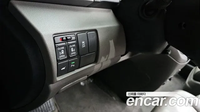 Honda Odyssey 2016 — фото 14