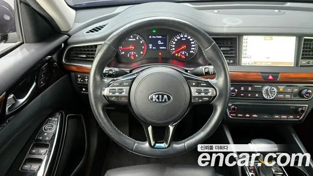 Kia K7 2016 — фото 13