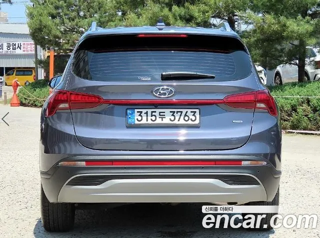 Hyundai Santafe 2022 — фото 4