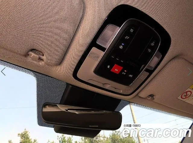 Hyundai Santafe 2022 — фото 15