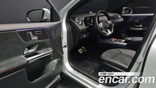 Mercedes-Benz GLA-Class 2021 — фото 17
