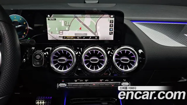 Mercedes-Benz GLA-Class 2021 — фото 20