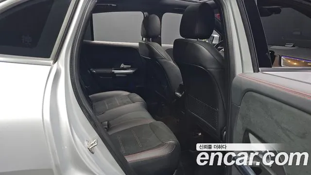 Mercedes-Benz GLA-Class 2021 — фото 16