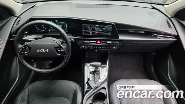 Kia Niro 2024 — фото 10