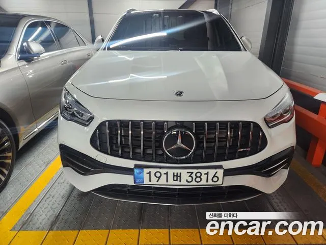 Mercedes-Benz GLA-Class 2023 — фото 2
