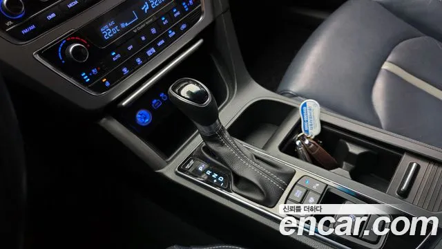 Hyundai Sonata 2015 — фото 12