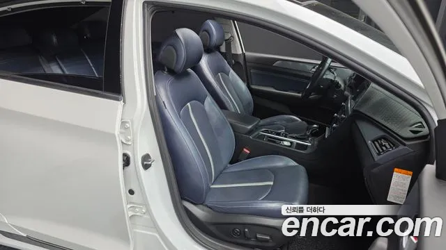 Hyundai Sonata 2015 — фото 18