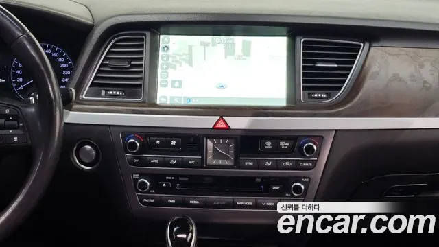 Hyundai Genesis 2015 — фото 15
