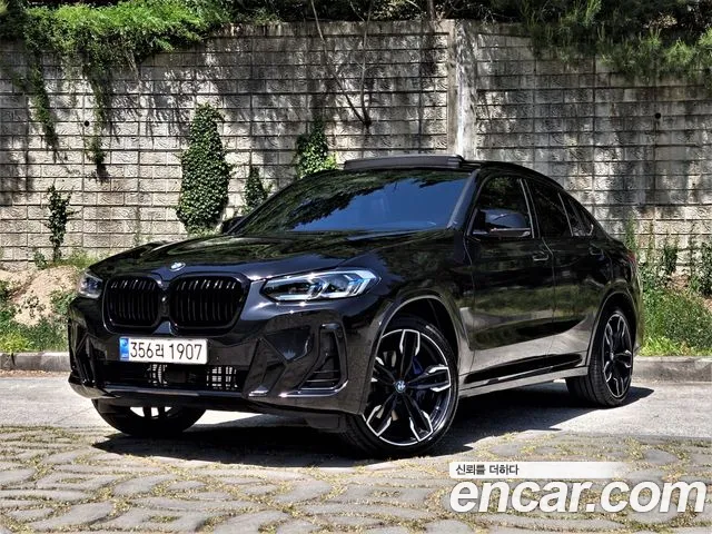 BMW X4 2022 — фото 1