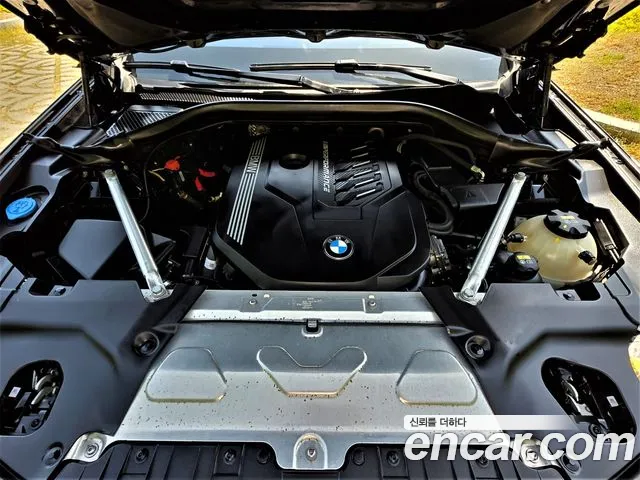 BMW X4 2022 — фото 5