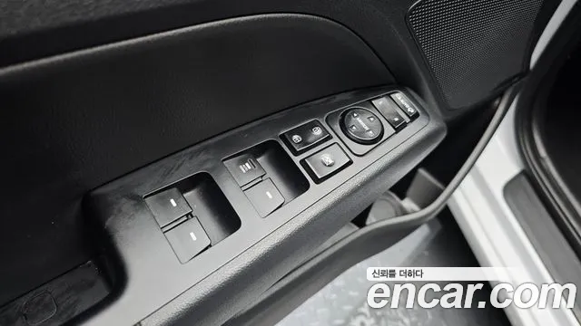 Hyundai AVANTE 2020 — фото 20