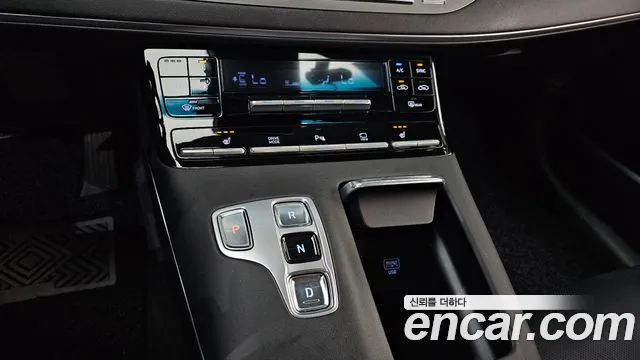 Hyundai Grandeur 2022 — фото 12