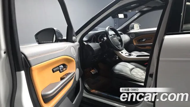 Land Rover Range Rover Evoque 2018 — фото 13