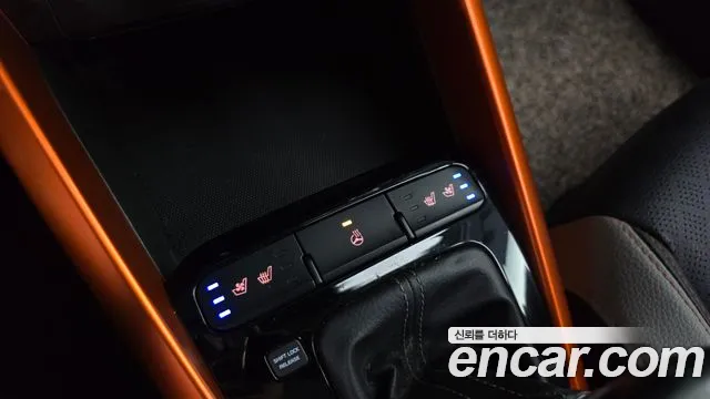 Kia Stonic 2019 — фото 16
