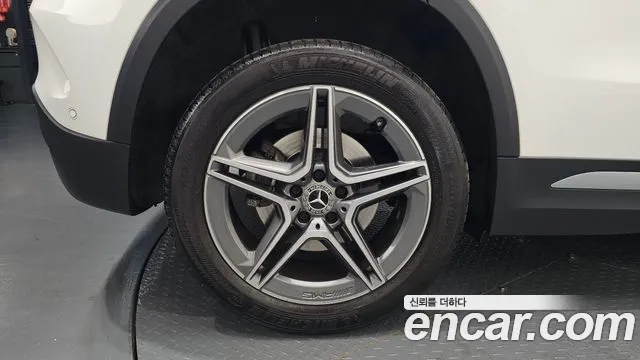 Mercedes-Benz GLA-Class 2020 — фото 4