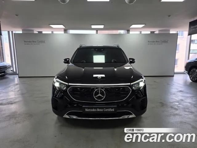 Mercedes-Benz EQB 2023 — фото 3