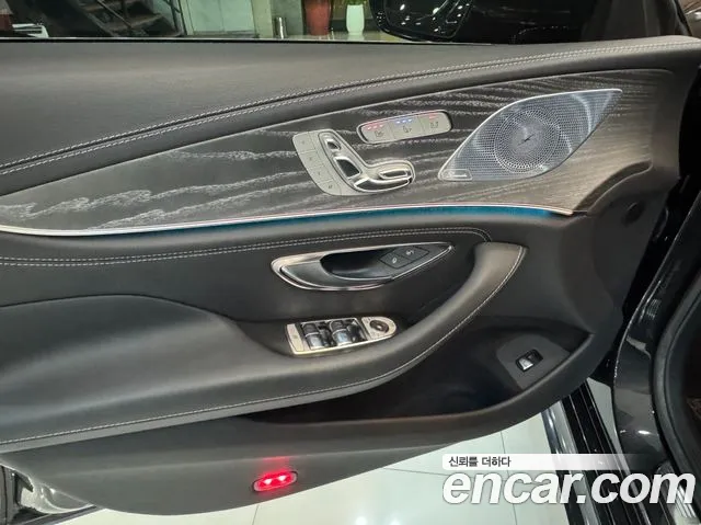 Mercedes-Benz CLS-Class 2020 — фото 11