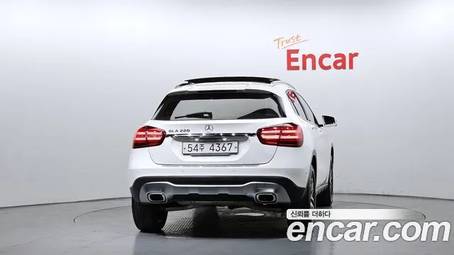 Mercedes-Benz GLA-Class 2019 — фото 4