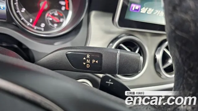 Mercedes-Benz GLA-Class 2019 — фото 12