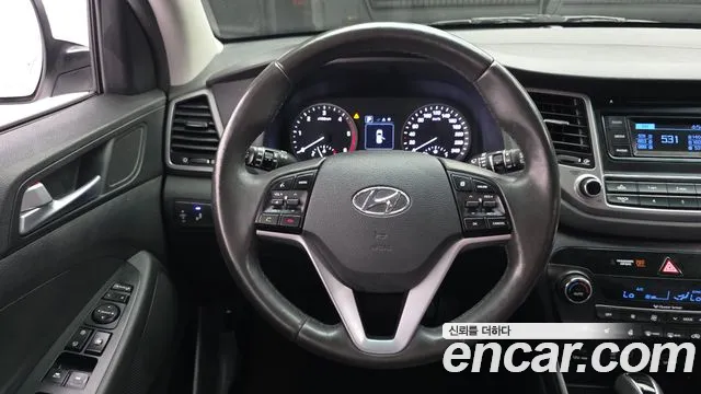 Hyundai Tucson 2018 — фото 13
